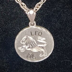 Pewter Leo Lion Horoscope Necklace